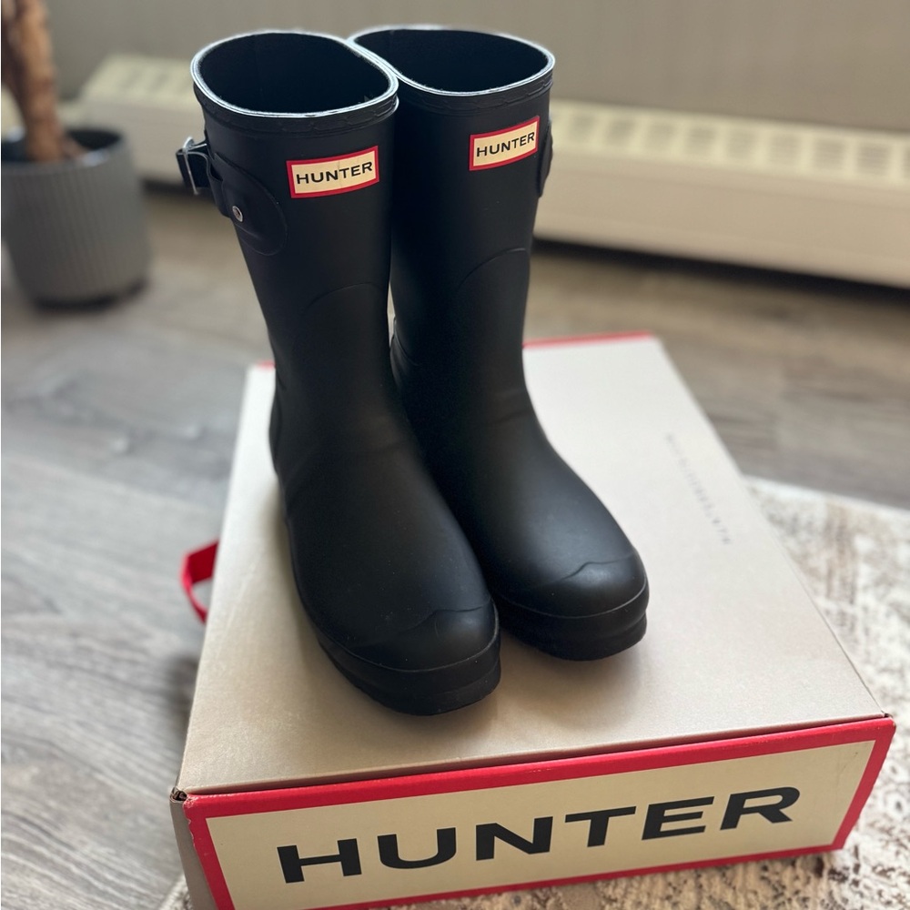 Hunter Classic Black Boots